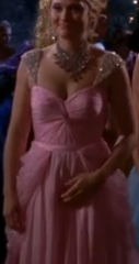I love love love the dress Casey wore in last night's episode of Greek!